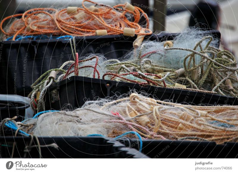 Fischernetze Fischereiwirtschaft mehrfarbig Behälter u. Gefäße Kiste Kork Schlaufe Kübel Netz Hafen Seil Leiter netzfischerei obersimm untersimm senker