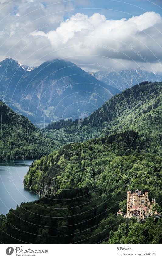 grand budapest hotel Umwelt Natur Landschaft Haus Traumhaus Palast Burg oder Schloss Bauwerk Gebäude Sehenswürdigkeit Denkmal Schwimmen & Baden alt historisch