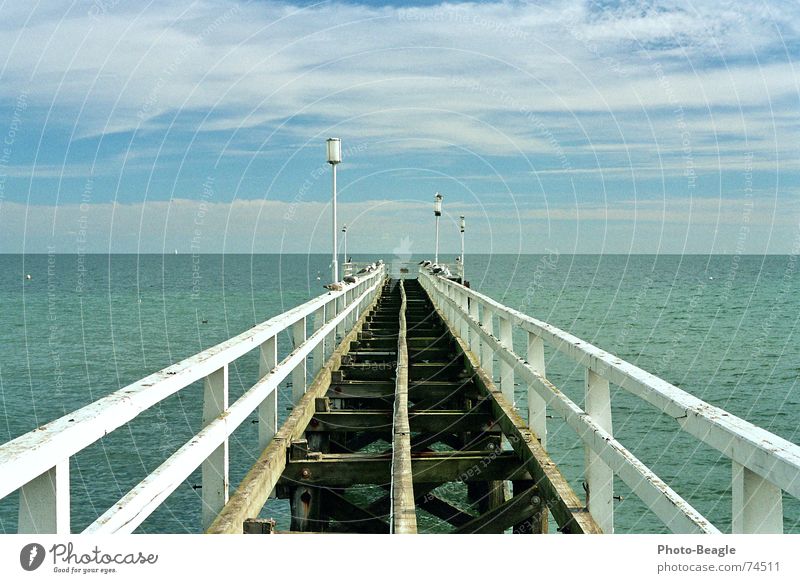 Aus die Maus See Meer Meerwasser Seebrücke Anlegestelle Lampe Laterne Licht Holz Holzmehl Ferien & Urlaub & Reisen Ostsee baltische see baltic sea ocean Wasser