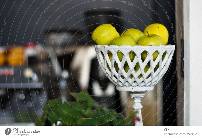 Apples.Just apples. Lebensmittel Frucht Apfel Ernährung Büffet Brunch Bioprodukte Vegetarische Ernährung Schalen & Schüsseln Lifestyle Reichtum elegant Stil