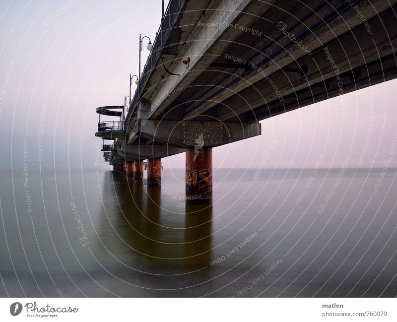 meno mosso Landschaft Wasser Himmel Wolkenloser Himmel Horizont Sonnenaufgang Sonnenuntergang Herbst Wetter Schönes Wetter Ostsee Meer Seebrücke pier Farbfoto