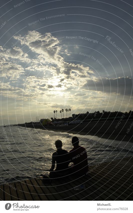 Together Abschied Zusammensein Meer Steg Freundschaft Strand Sonnenuntergang Wolken Himmel Liebe