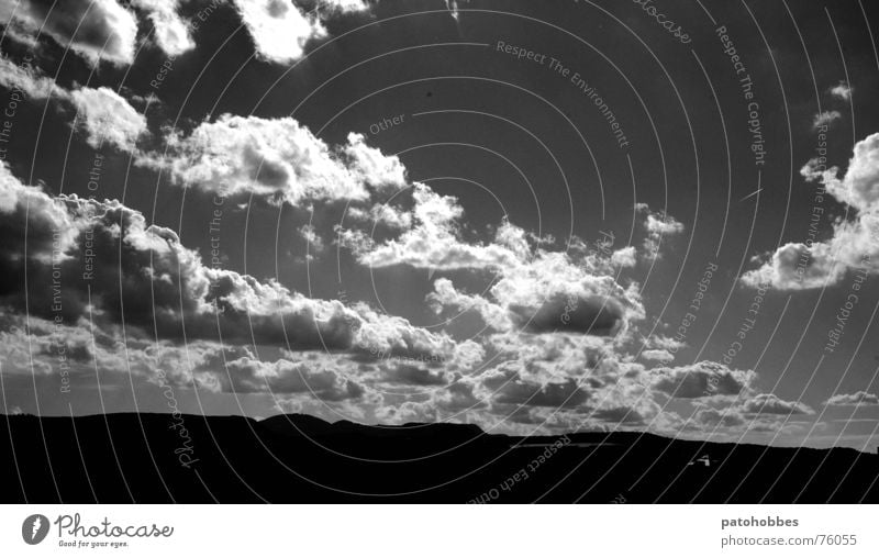 Herbst 06.3 Wolken strahlend schlechtes Wetter dunkel Hügel Alb Schwäbische Alb Ferne Außenaufnahme Landschaft Low Key hell ziehende wolken Himmel Natur