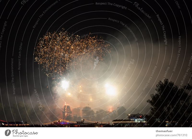 Feuerwerk Lifestyle Reichtum Freude Nachtleben Entertainment Veranstaltung Feste & Feiern Silvester u. Neujahr Jahrmarkt Menschenmenge Show Bonn Hauptstadt