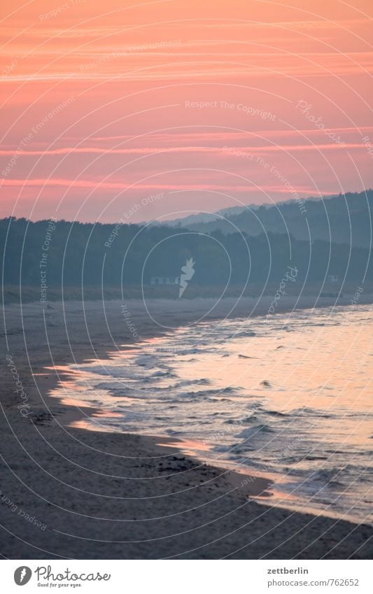 Rosa Ostsee Erholung Ferien & Urlaub & Reisen göhren Mecklenburg-Vorpommern Meer mönchgut Rügen Sonnenuntergang Ferne Bucht Kurve Bogen Wellen Brandung Abend