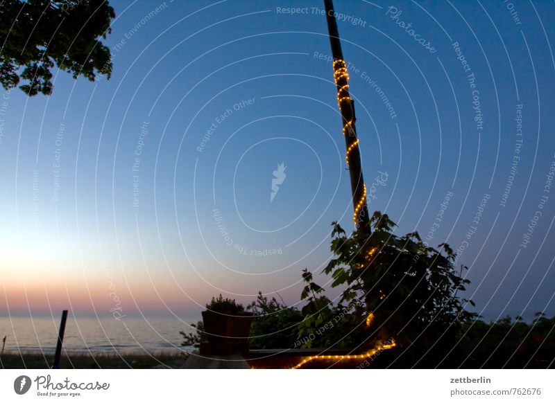 Lightshow (einfach) Erholung Ferien & Urlaub & Reisen Mecklenburg-Vorpommern Meer Ostsee Strand Horizont Küste Himmel Abend Feierabend Strommast Fahnenmast