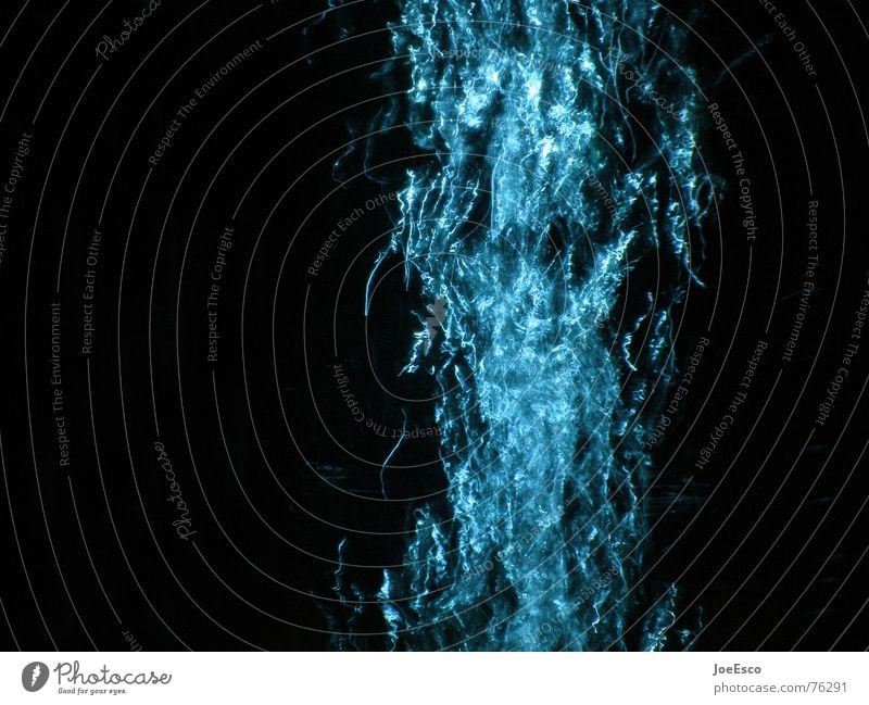 lightsplash 01 Stil Feste & Feiern Luft Wasser Bewegung blau schwarz Stimmung spritzen Strömung fließen durcheinander elektronisch sehr wenige abgehoben