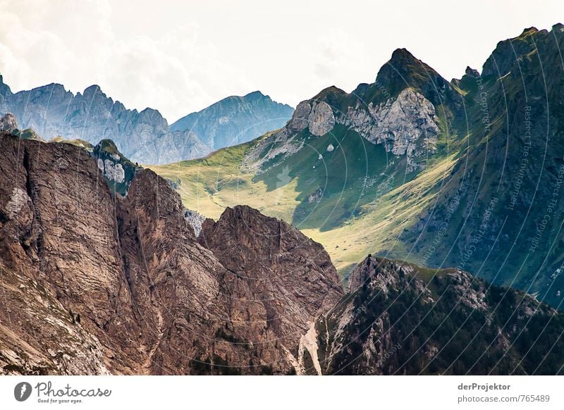 In die Tiefe des Raums Ferien & Urlaub & Reisen Tourismus Ausflug Abenteuer Ferne Freiheit Berge u. Gebirge wandern Umwelt Natur Landschaft Pflanze Urelemente