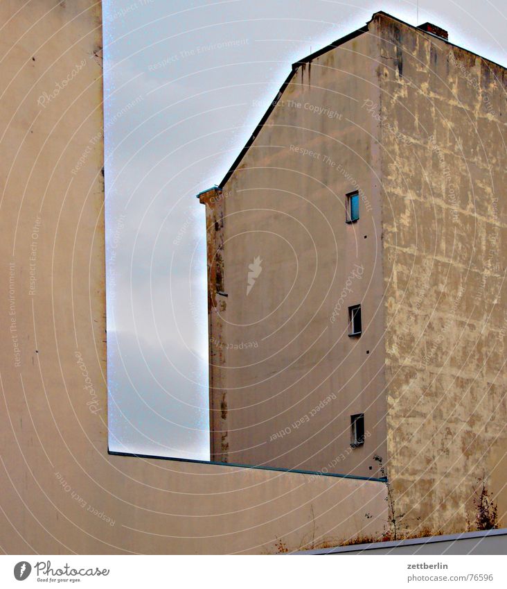 Altbau Haus Stadthaus Brandmauer Fassade Fenster Rückseite Außentoilette Korona kalt Isolierung (Material) Plattenbau Reihe bohnerwachs zimmerlautstärke