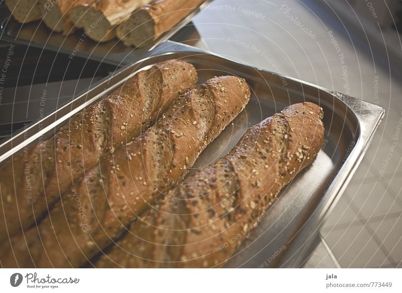 baguette Lebensmittel Brot Baguette Ernährung Vegetarische Ernährung Schalen & Schüsseln Behälter u. Gefäße Arbeit & Erwerbstätigkeit Küche Gastronomie frisch