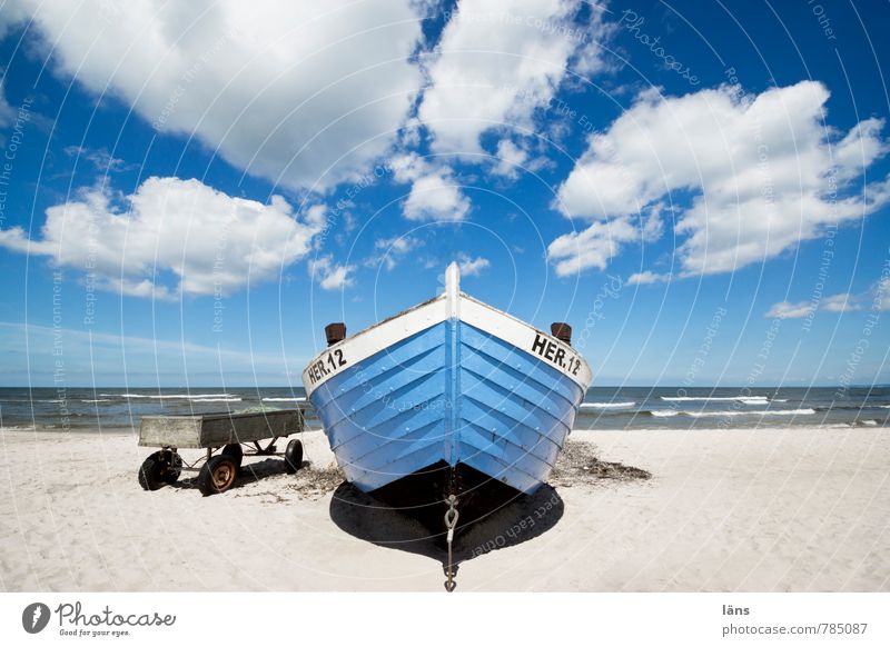 du suchst das Meer l HER12 Ferien & Urlaub & Reisen Tourismus Ausflug Freiheit Strand Fischereiwirtschaft Fischerboot Urelemente Sand Wasser Himmel Wolken Küste