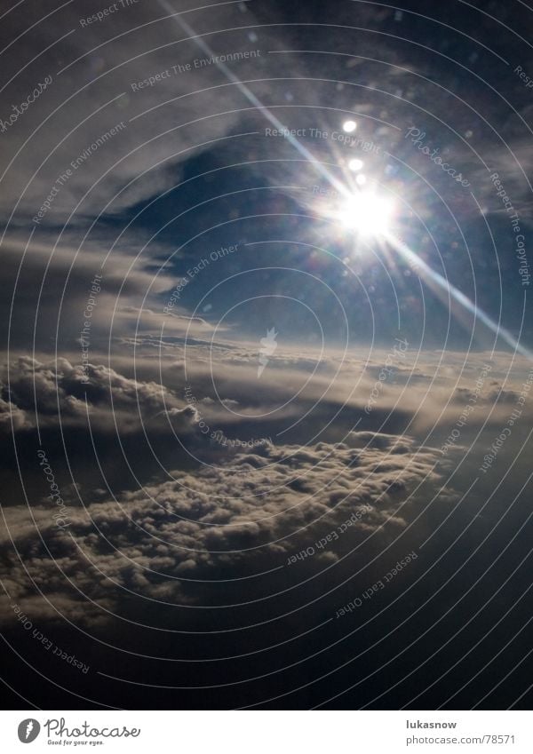 davon gekommen, nochmals glueck gehabt frontal dunkel Flugzeug Sturm Sonne Wolken kalt Luftverkehr Nordamerika Himmel Ferien & Urlaub & Reisen Blendenfleck