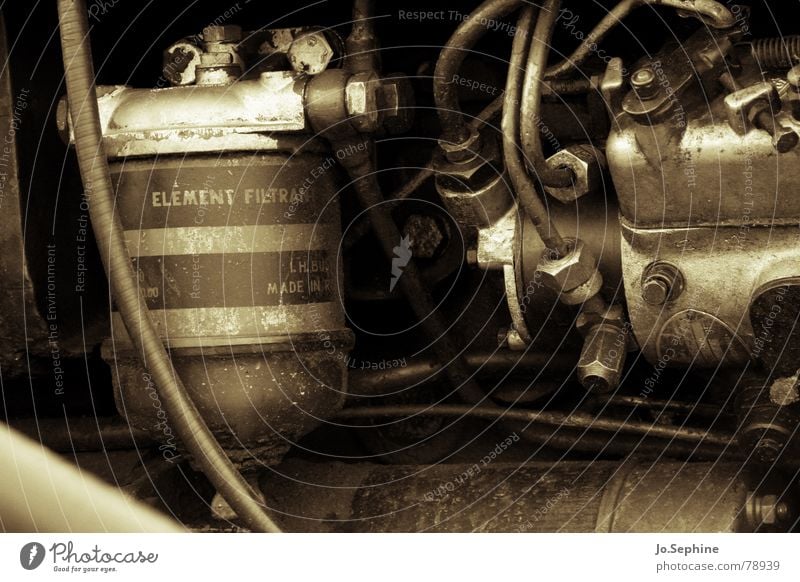 The Element Filtrant Maschine Motor Mechanik Elektrisches Gerät Industrie Technik & Technologie Bauteile Kabel Schraube Metall alt dreckig Schlauch ölig Leitung