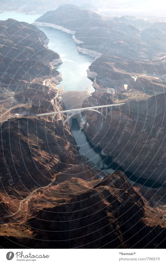 hoover dam Ferien & Urlaub & Reisen Ausflug Ferne Sightseeing Schönes Wetter Berge u. Gebirge Grand Canyon Fluss Colorado River Brücke Bauwerk Staumauer