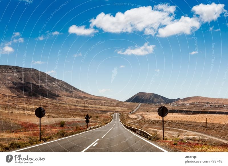 Ein weiter Weg Ferien & Urlaub & Reisen Ausflug Abenteuer Ferne Freiheit Landschaft Himmel Wolken Horizont Sommer Schönes Wetter Hügel Steppe Verkehr Straße