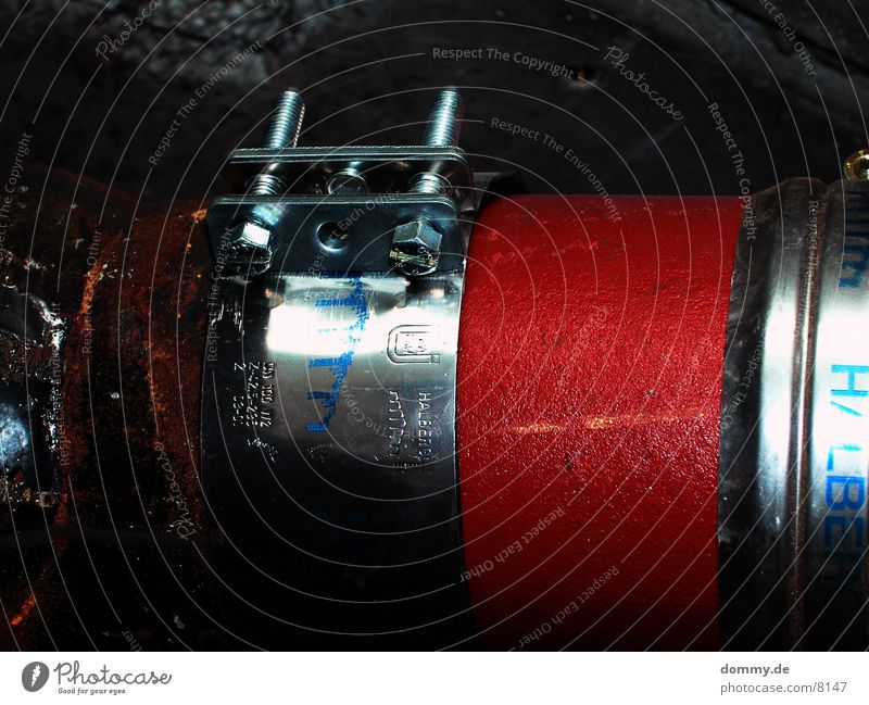 zusammenhalter rot Aluminium Makroaufnahme Nahaufnahme Schraube blau