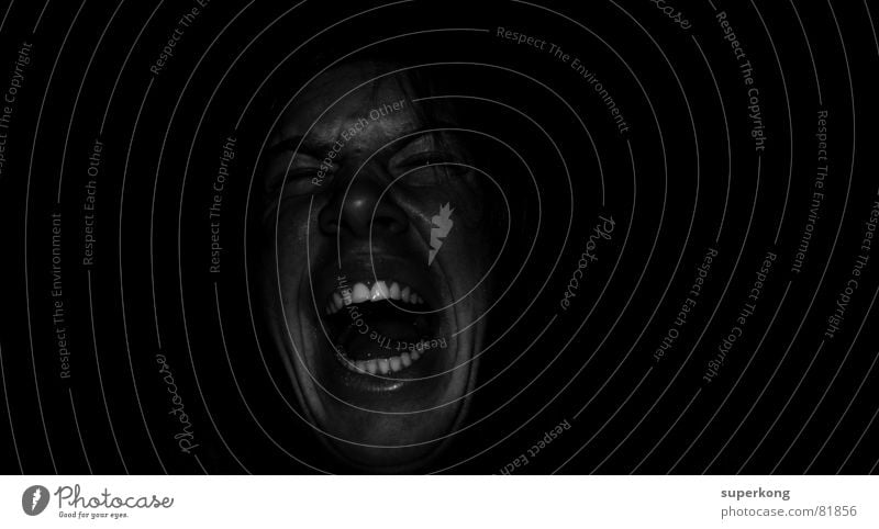 Scream beherrschen Innere Kraft Mann Porträt Bart Angsthase Freude Mensch Wachsamkeit Lautstärke Aggression kopflos herrschaftlich fokussieren Sorge Panik