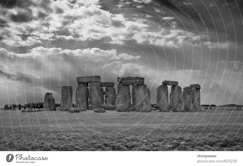 Stonehenge Ferien & Urlaub & Reisen Tourismus Ausflug Sightseeing Sommerurlaub Kunstwerk Skulptur Theaterschauspiel Steinkreis Umwelt Natur Landschaft