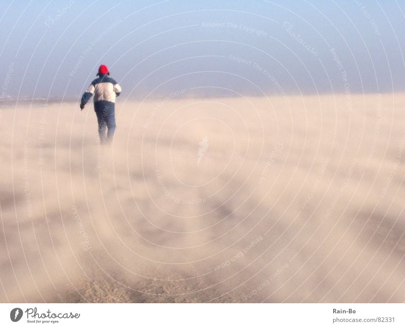 S(tr)andsturm vor Juist See Meer Strand Sturm Naturgewalt Ödland Küste Erde Sand Nordsee Insel Wüste Spaziergang starker wind