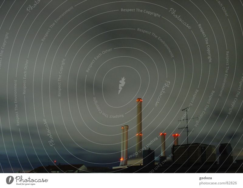 Industrie_1 Kohlenstoff Stadt dunkel Sturm Umwelt Dach Abgas Umweltschutz rot Lampe gefährlich Kohlendioxid Stadtteil Industriebetrieb Orkan Flair Smog München