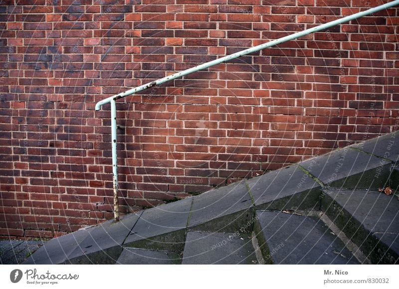 es geht aufwärts Stadt Platz Architektur Mauer Wand Treppe Fassade Fußgänger Wege & Pfade Brücke rot abwärts Treppengeländer Geländer steil Rost hilfestellung