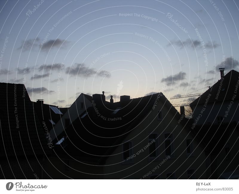 Großstadtromantik I Heimat Haus Wolken Sonnenaufgang Panorama (Aussicht) Stadt Stadtrand Morgen Stadtteil Himmel Winter Landkreis Osnabrück Kontrast Schornstein