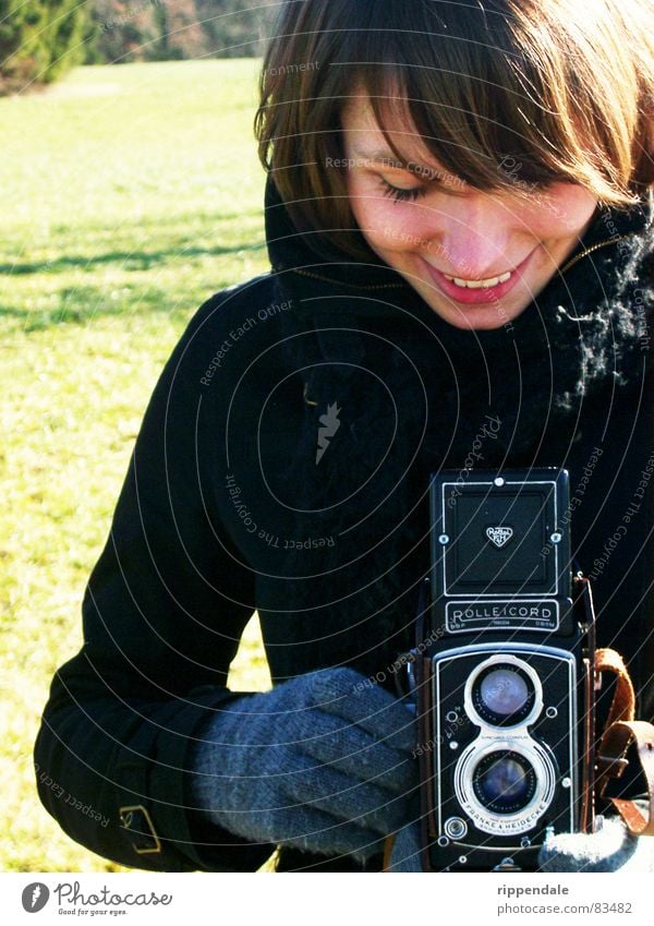 nora und die rollei Fotografie Fotografieren Fotokamera Freude lachen fotografiern rolleicord photography