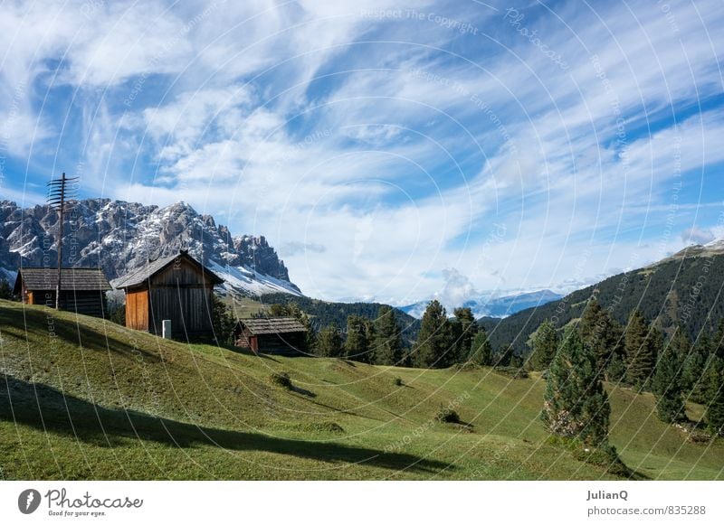 Bergblick Natur Landschaft Himmel Wolken Hügel Alpen Berge u. Gebirge Schneebedeckte Gipfel Zufriedenheit Klima Himmel (Jenseits) Wolkenhimmel Berghütte