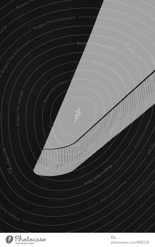 ausschnitt Himmel Stadt Brücke ästhetisch Brückengeländer Brückenbau minimalistisch Schwarzweißfoto Außenaufnahme Menschenleer Tag Licht Schatten Kontrast