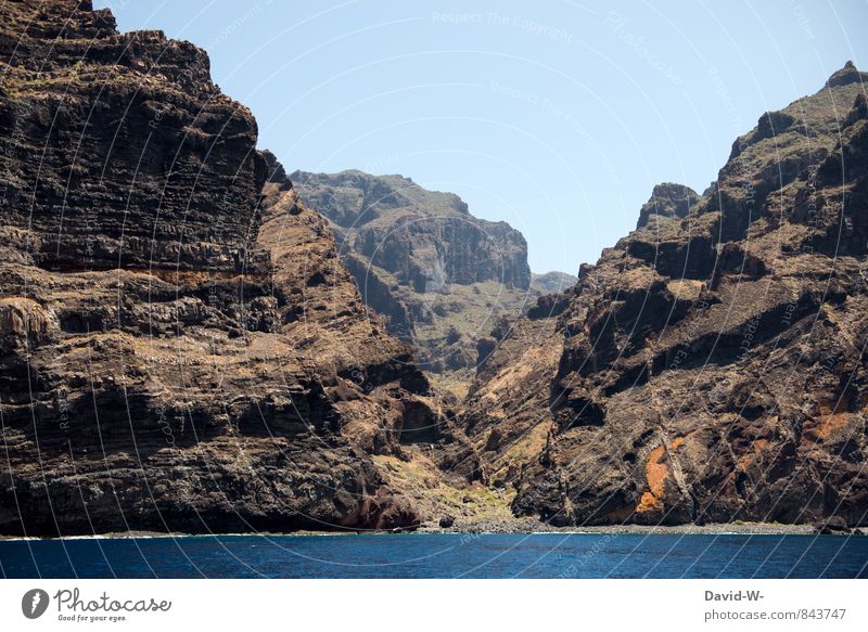 Schlucht in "Masca" Schwimmen & Baden Ferien & Urlaub & Reisen Tourismus Ausflug Abenteuer Ferne Sommerurlaub Meer Insel Berge u. Gebirge wandern Natur