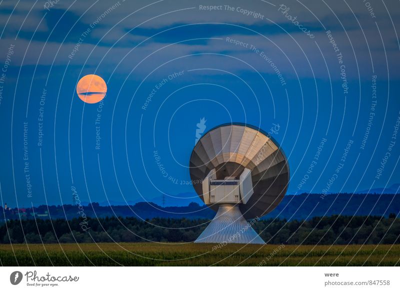 Lauschangriff Technik & Technologie Wissenschaften Fortschritt Zukunft High-Tech Telekommunikation Informationstechnologie Raumfahrt Mond Vollmond Neugier