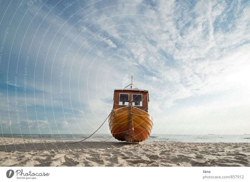 der Tag beginnt Ferien & Urlaub & Reisen Tourismus Ausflug Freiheit Sommer Sommerurlaub Strand Meer Insel Fischereiwirtschaft Fischerboot Himmel Wolken