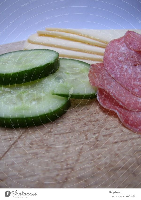 Vesper Schneidebrett Käse Salami Abendessen Ernährung Gruken