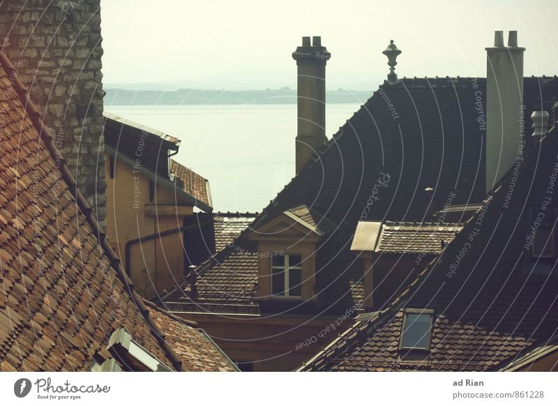 Aus Meiner Festung Sommer Haus Umwelt Landschaft Wolkenloser Himmel Schönes Wetter Hügel Seeufer Fluss Stadt Altstadt Menschenleer Bauwerk Gebäude Architektur