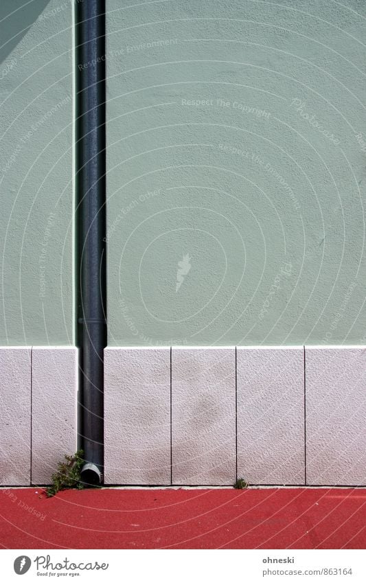 Rohr Haus Gebäude Architektur Mauer Wand Fassade Regenrohr Fallrohr Sauberkeit Farbfoto mehrfarbig Außenaufnahme Muster Strukturen & Formen Textfreiraum rechts