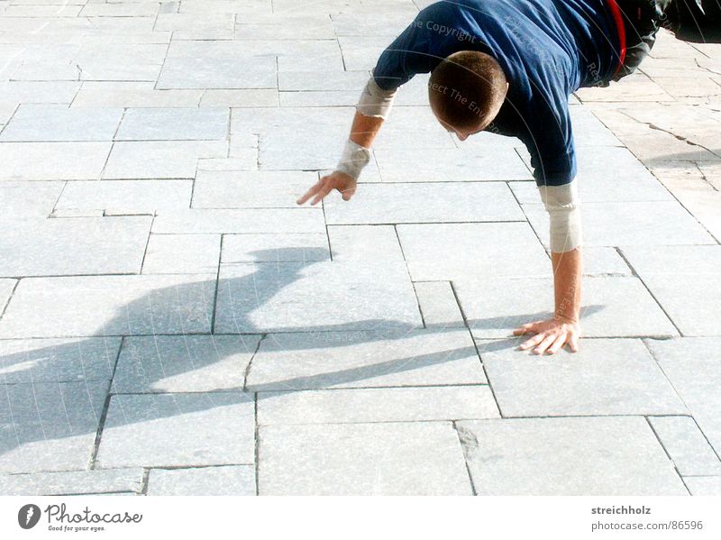 Breakdance rollen Engagement Spender Hiphop hüpfen zappeln Lust Bordell Freude Friede, Freude, Eierkuchen Tanzen Einigkeit einheitlich abwickeln schwofen