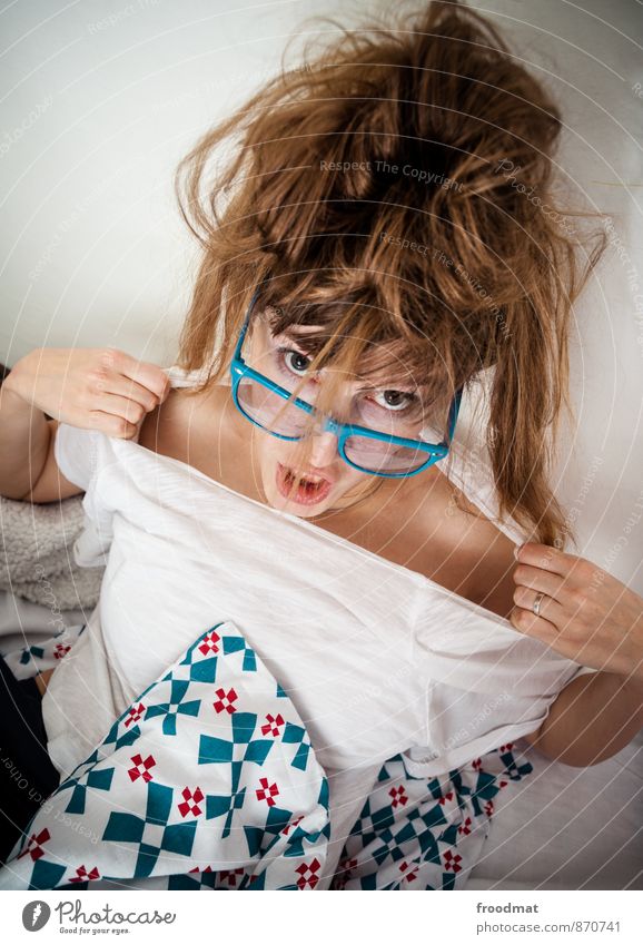 aufriss Geburtstag Mensch feminin Junge Frau Jugendliche Erwachsene 1 Accessoire Ring Brille Haare & Frisuren brünett blond langhaarig schön Erotik verrückt