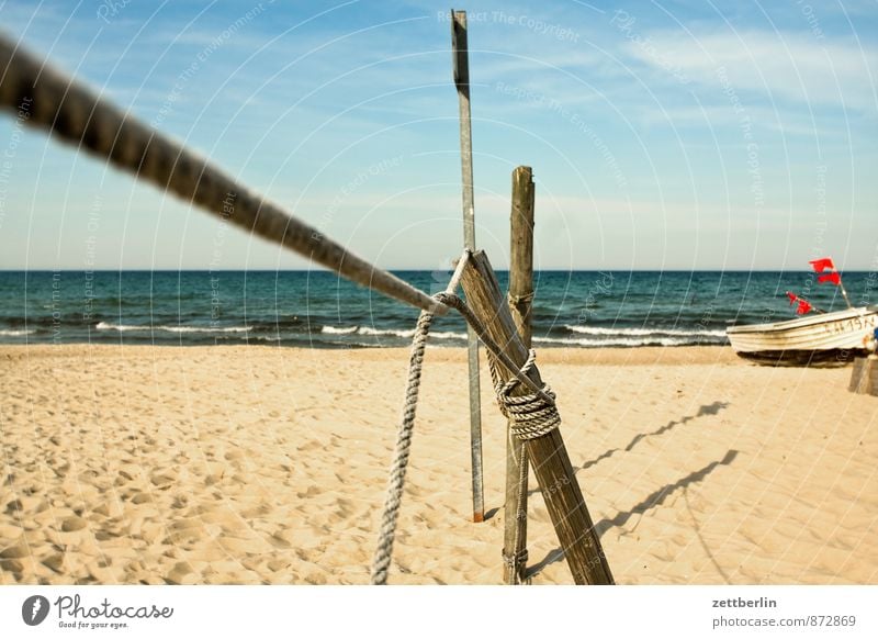 Fischerei Erholung Ferien & Urlaub & Reisen Horizont Küste Mecklenburg-Vorpommern Meer Ostsee Strand Menschenleer Ferne Sehnsucht Sand Sandstrand Textfreiraum