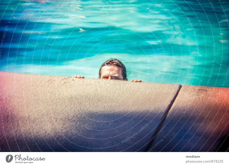 auf der Lauer Ferien & Urlaub & Reisen Sommer Schwimmbad Schwimmen & Baden Mensch maskulin Junger Mann Jugendliche Erwachsene Kopf 1 18-30 Jahre 30-45 Jahre