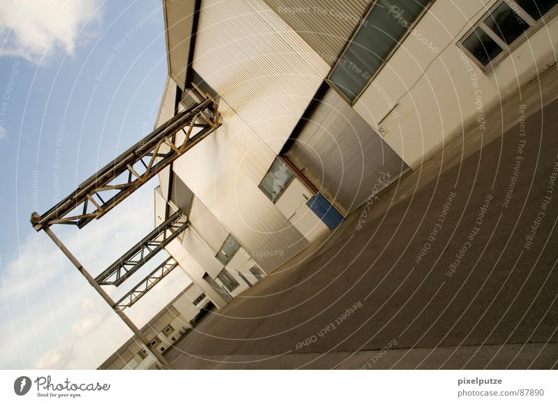 lagerstraße || Großhandel Fabrikhalle Güterverkehr & Logistik Kaufhaus Industrielandschaft Eingang Flucht abstrakt graphisch Physik Stil Kraft Lagerhalle Zugang