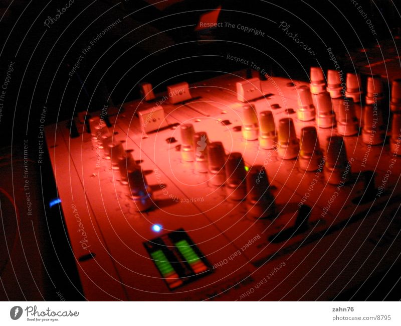 Mischpult 2 Musikmischpult Party Regler Elektrisches Gerät Technik & Technologie Klang