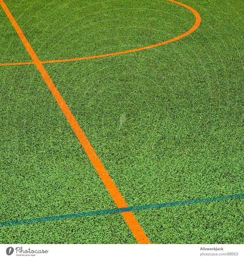 a piece of Spielfeld Basketballplatz Sportplatz Biegung Linie Platz Ballsport Spielen orange um die ecke minimalistisch