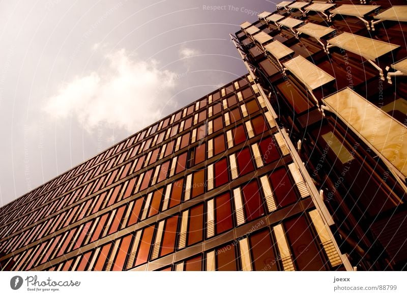 Frontpage anonym Fassade Fenster Firmengebäude Gebäude violett Muster Reichtum Sonne Reflexion & Spiegelung Stadt Wand Wolken modern Himmel