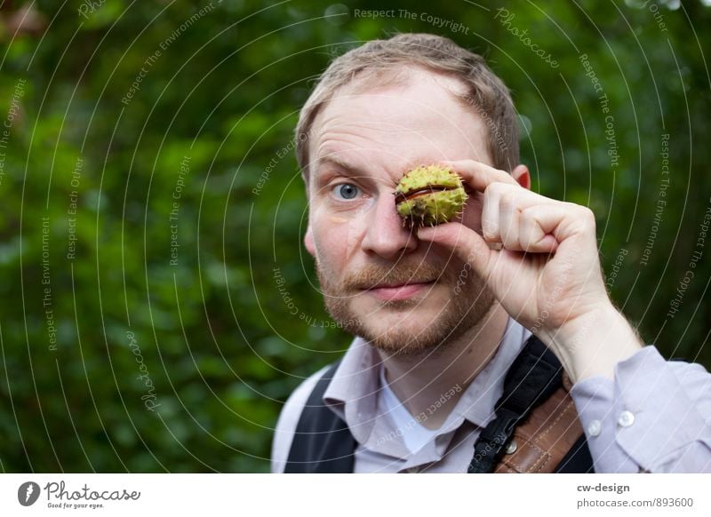 Mit dem Zweiten sieht man besser Lebensmittel Lifestyle Stil Freude Mensch maskulin Junger Mann Jugendliche Erwachsene Kopf Auge 1 18-30 Jahre 30-45 Jahre