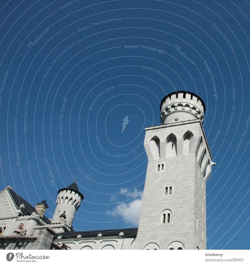 eternal mystery II Neuschwanstein Palast Rückzug Wachturm Wahrzeichen Denkmal historisch Deutschland Burg oder Schloss castle king prince palace Turm König