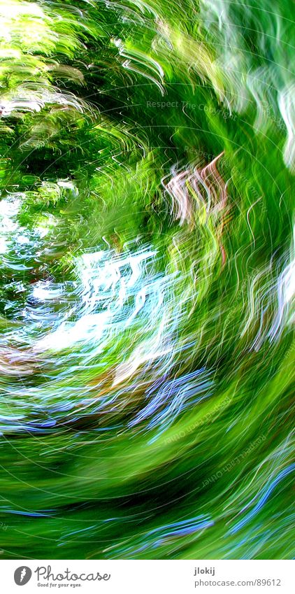 Green Rotation grün Drehung Langzeitbelichtung mehrfarbig Spielen Gras Seele Wellen drehen obskur Licht Natur Halbkreis blau Kontrast Garten Erde Rasen Himmel