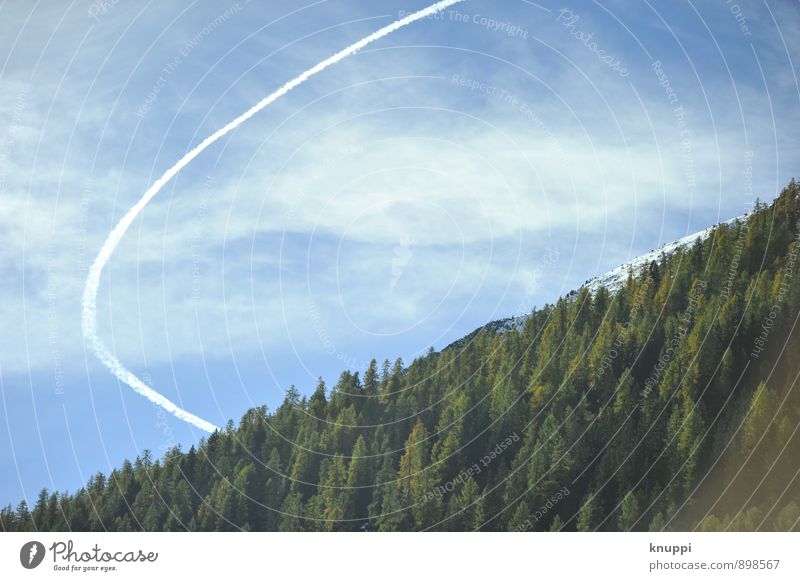 verflogen Umwelt Natur Landschaft Luft Himmel Wolken Sonne Sommer Herbst Schönes Wetter Schnee Baum Wald Hügel Bewegung fliegen außergewöhnlich Ferne