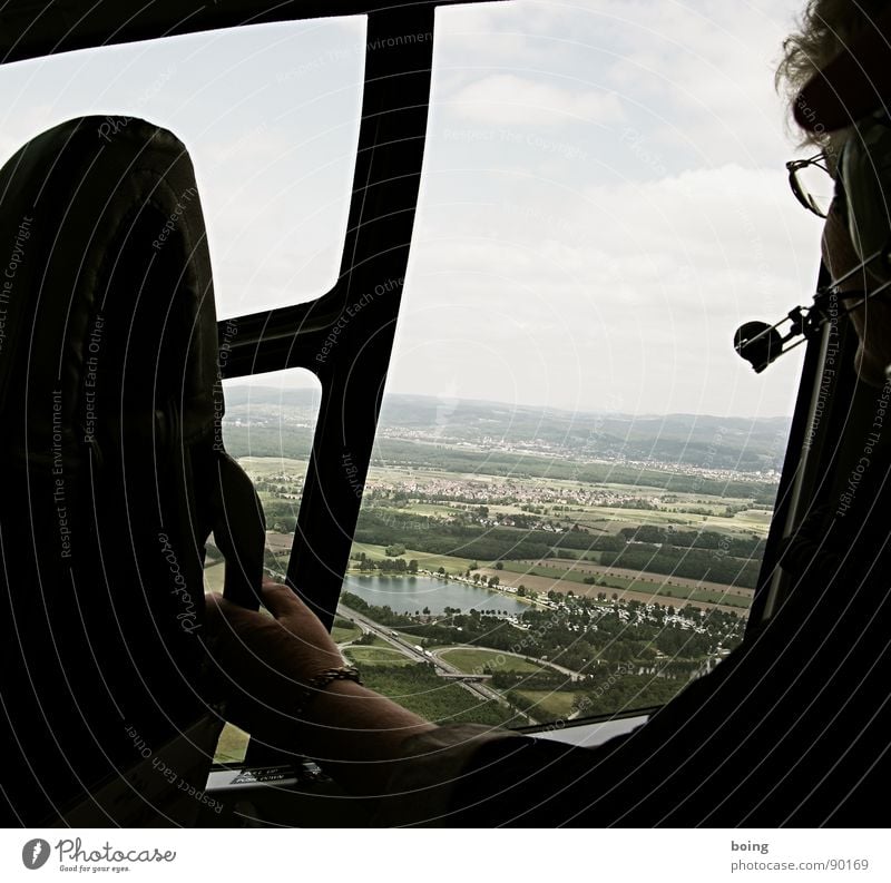 I was working as a waitress in a cocktail bar Headset Ferien & Urlaub & Reisen Reisefotografie Schweben Kopfhörer Hubschrauber fliegen Rettungshubschrauber