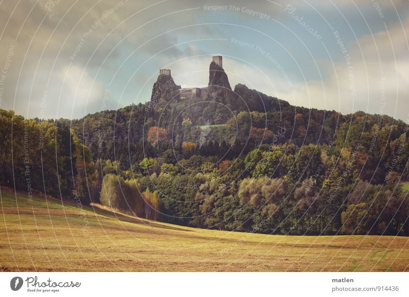 Toplage Natur Landschaft Pflanze Himmel Wolken Sonnenlicht Herbst Wetter Schönes Wetter Baum Gras Feld Wald Hügel Felsen Berge u. Gebirge Gipfel Skyline