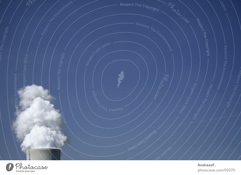 CO2-Schleuder Sommer Wolken Elektrizität Luftverschmutzung Klimaschutz Kohlendioxid Abgas Feinstaub Braunkohle Gegenteil Industrie Himmel blau Stromkraftwerke